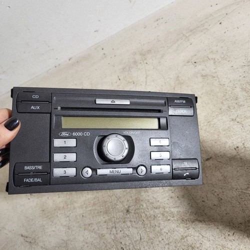 Ford focus 2005 radio - ford,